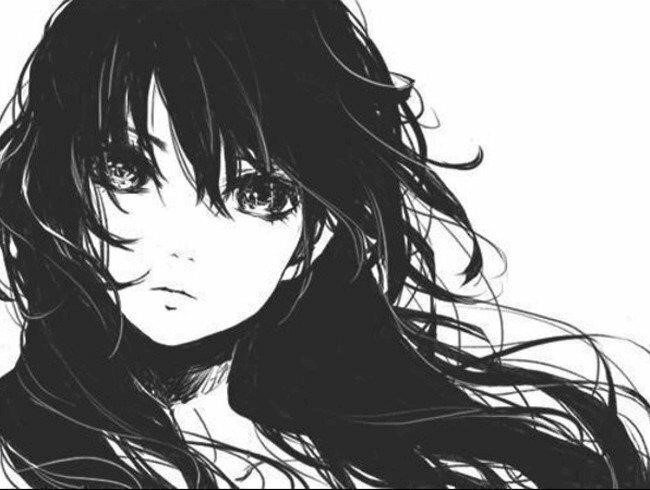 Hình ảnh cô gái anime đẹp, có vẻ lạnh lùng, được chụp từ góc nghiêng và sử dụng màu đen trắng.