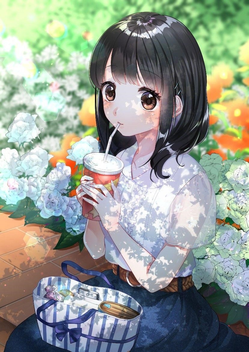 Hình Anime nữ tóc đen đáng yêu