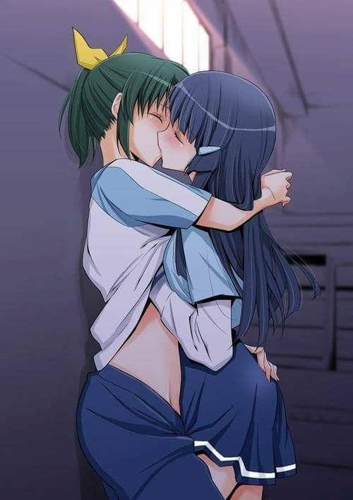 Ảnh anime yuri cực táo bạo là những hình ảnh vẽ hoặc anime liên quan đến mối quan hệ tình yêu giữa hai nhân vật nữ, thể hiện sự táo bạo và tình dục trong một cách gợi cảm, đôi khi cũng có thể mang tính chất không phù hợp với công chúng.